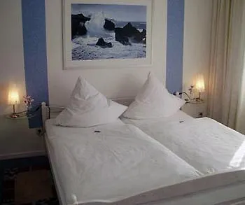 Garni Waldsegler 3*